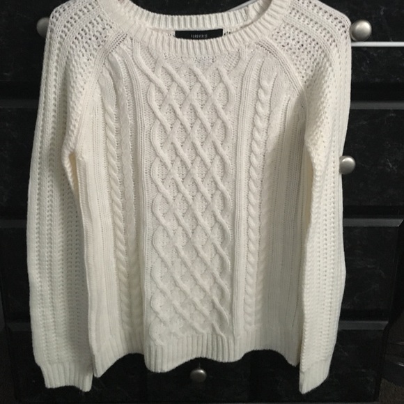 Knit sweater