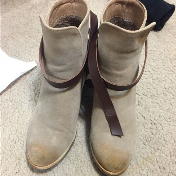 Faux suede ombré booties with ankle straps.