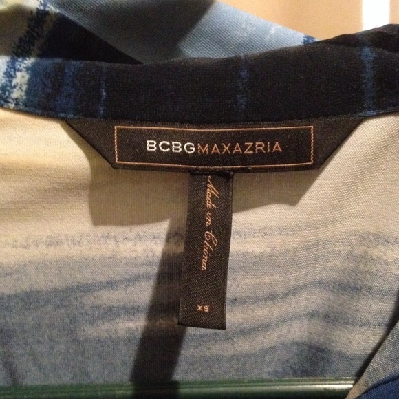 Last chance! NWOT BCBG DRESS - Picture 2 of 3