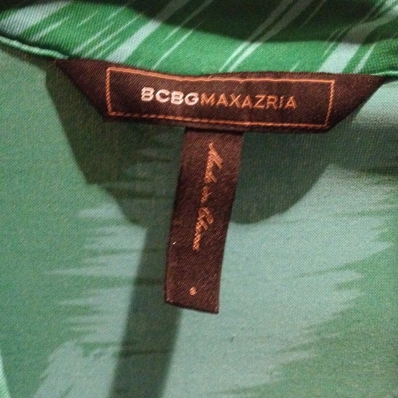 Last chance! BCBG DRESS NWOT - Picture 2 of 3