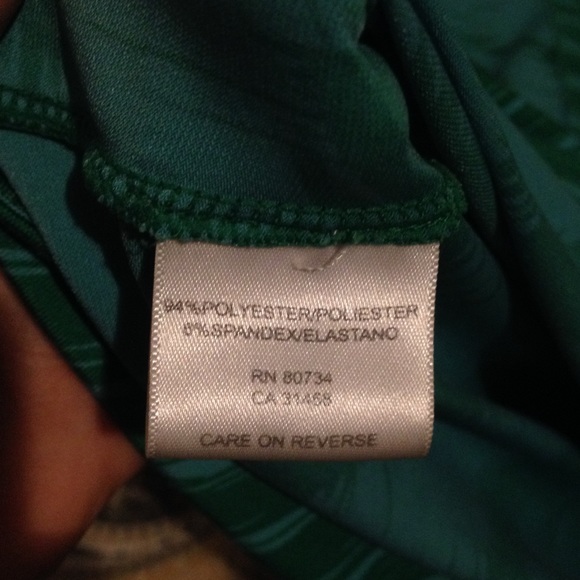 Last chance! BCBG DRESS NWOT - Picture 3 of 3