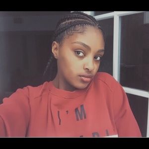 Meet your Posher, Helen