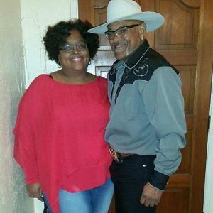 Meet your Posher, Desiree