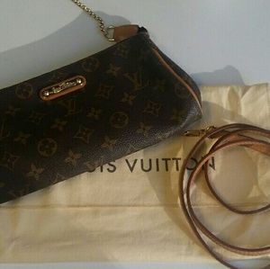 **Reserved for Erin**Louis Vuitton eva clutch