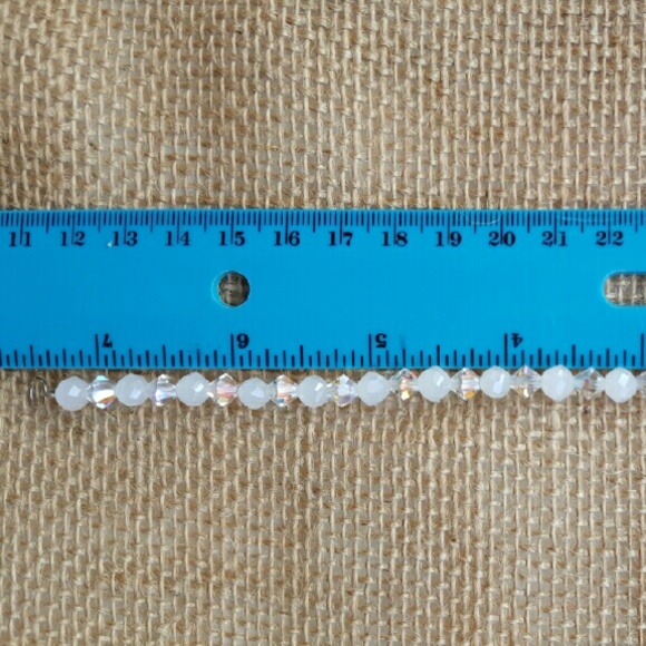 Handmade Miraculous Medal Bracelet - Picture 4 of 4