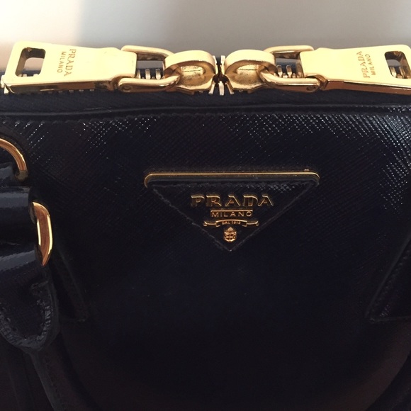 PRADA Promenade Ink Blue Dome Purse Rare - Picture 4 of 4