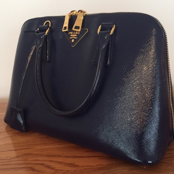 PRADA Promenade Ink Blue Dome Purse Rare - Picture 2 of 4