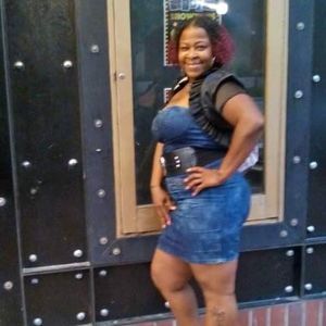 Meet your Posher, Tia