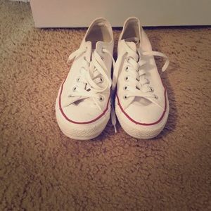 White low top converse