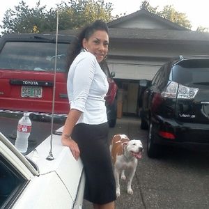 Meet your Posher, Esperanza