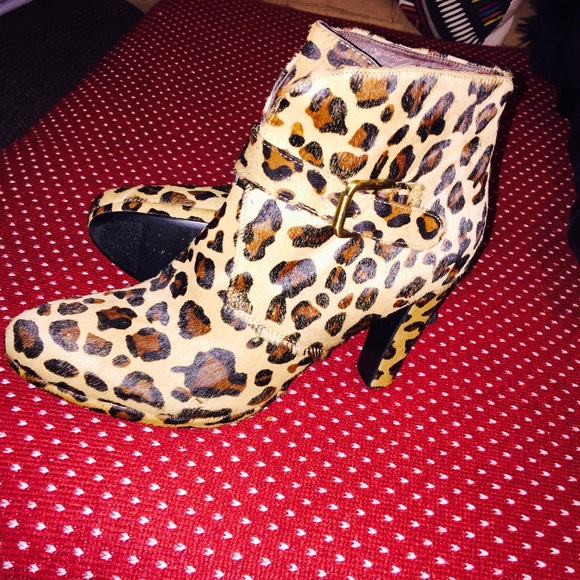 Boots - Picture 2 of 2