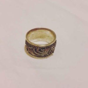 Embossed Silver-Toned Ring
