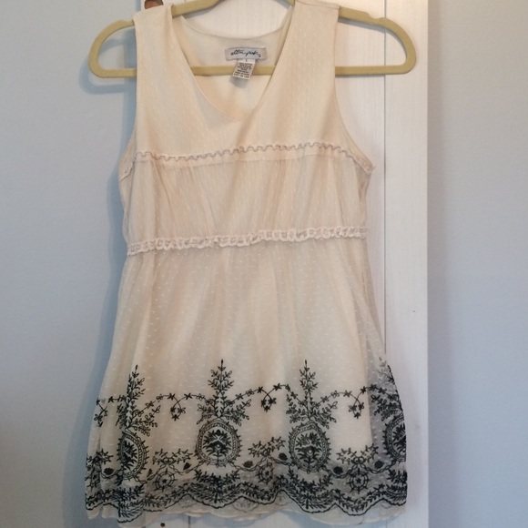Black and cream tank