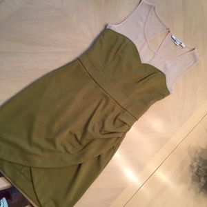 Beautiful pea green retro dress