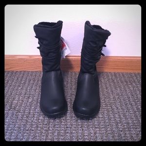 Black Totes winter boots