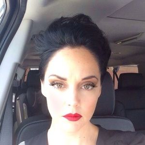 Meet your Posher, Jill