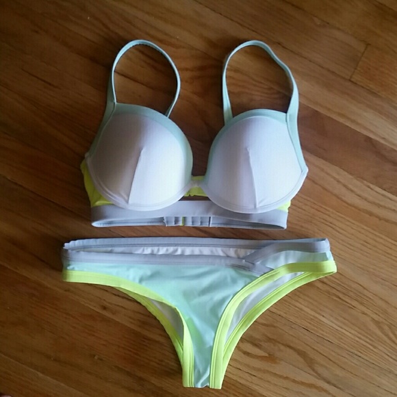 Victoria's Secret Fabulous Bikini