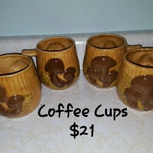 Mushroom cups