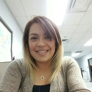 Meet your Posher, Rebecca