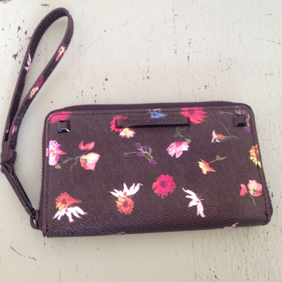 NWOT Rebecca Minkfoff floral wristlet