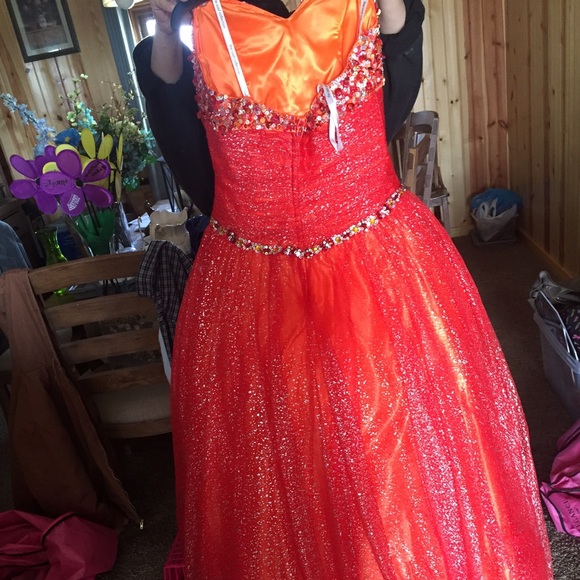 Prom Dress - Picture 3 of 3