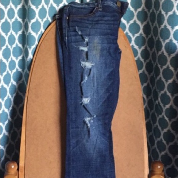 Distressed skinny jean jeggings