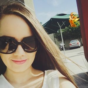 Meet your Posher, Dulce