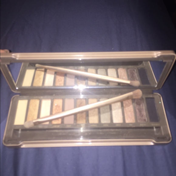 Urban Decay naked palette 2