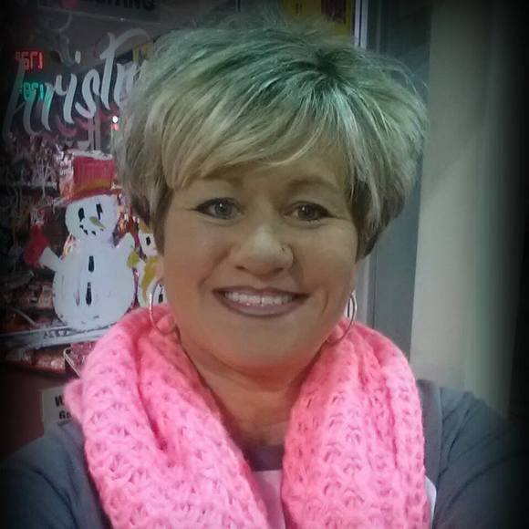 Meet your Posher, Robin - Picture 1 of 1