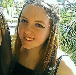 Meet your Posher, Leah