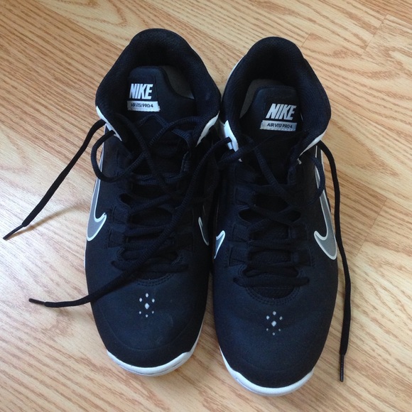 Nike Basketball Sneakers (Air Visi Pro 4)