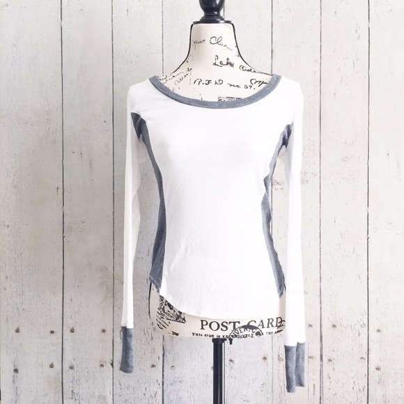 Guess Tops - Guess long sleeve T-Shirt