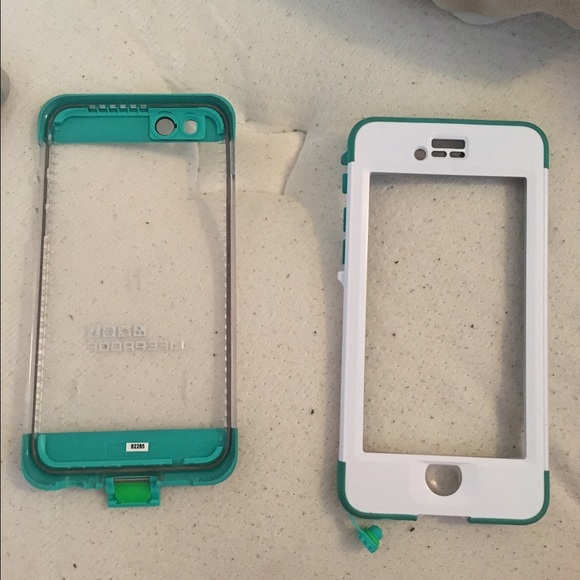 iPhone 6/6s life proof case!