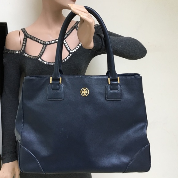 Tory Burch Handbags - 🆑🔴Authentic  Tory Burch Large  Bag