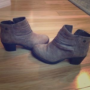 Never worn Booties
