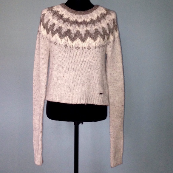 A&F Sweater - Picture 2 of 4