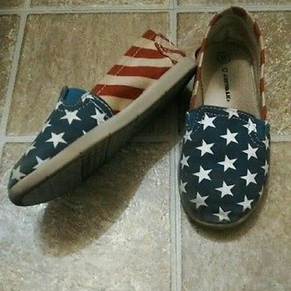 America shoes size 11