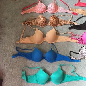 VIctoria's Secret bras
