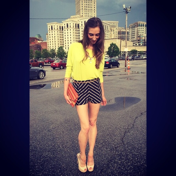 Meet your Posher, Kelly - Picture 2 of 4