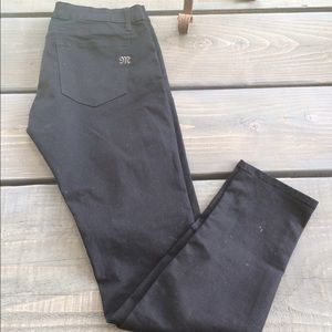 Black Miss Me "Ashley" size 30