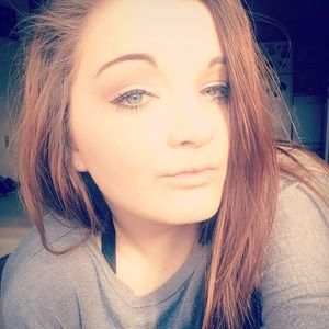 Meet your Posher, Mackenzie