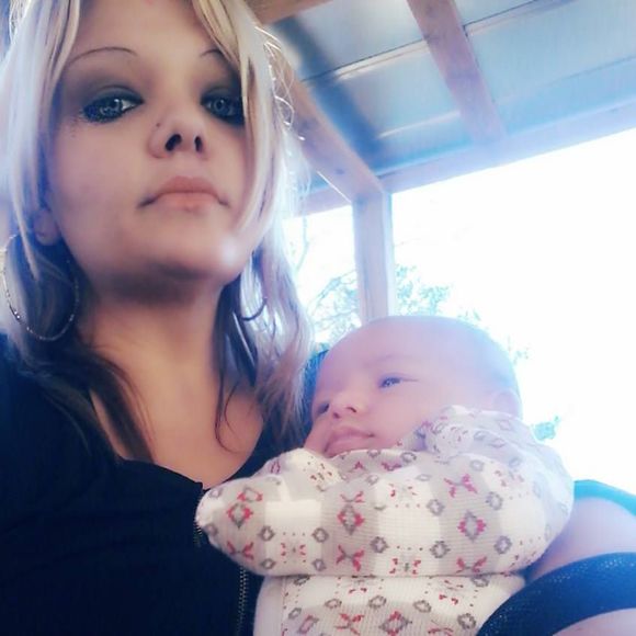 Meet your Posher, Kayla