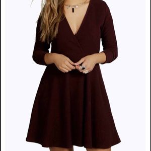 Very cute burgundy boohoo skater dress
