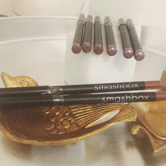 👑 2 Smashbox Smashing Lip Liners