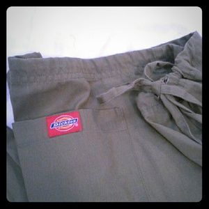 Dickies Scrubs