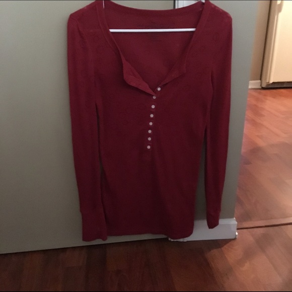 Long sleeve areopostale shirt
