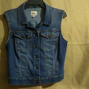 Chaleco azul de mezclilla