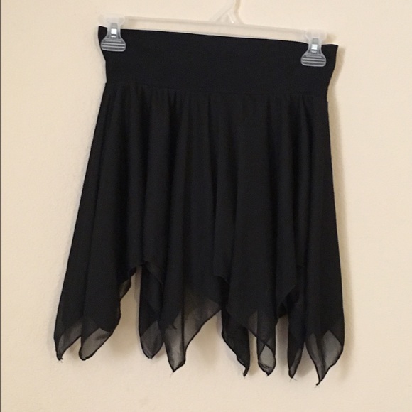 Black tattered skirt