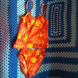 2 piece swimming suit