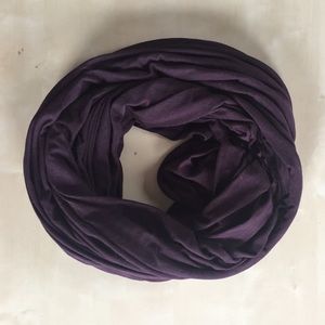 American Apparel Circle Scarf